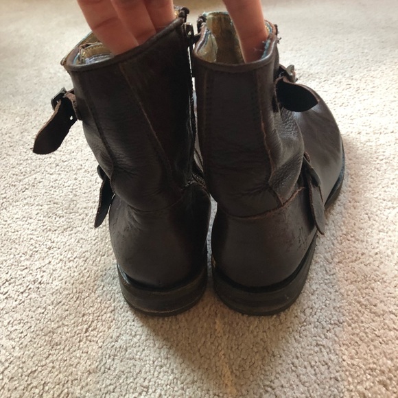 Dark brown short Frye veronica boots - Picture 3 of 4